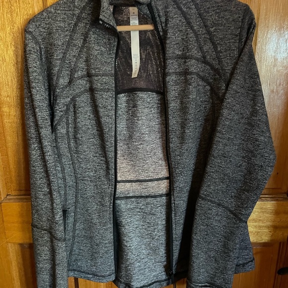 Lulu lemon Define Jacket - Picture 2 of 4